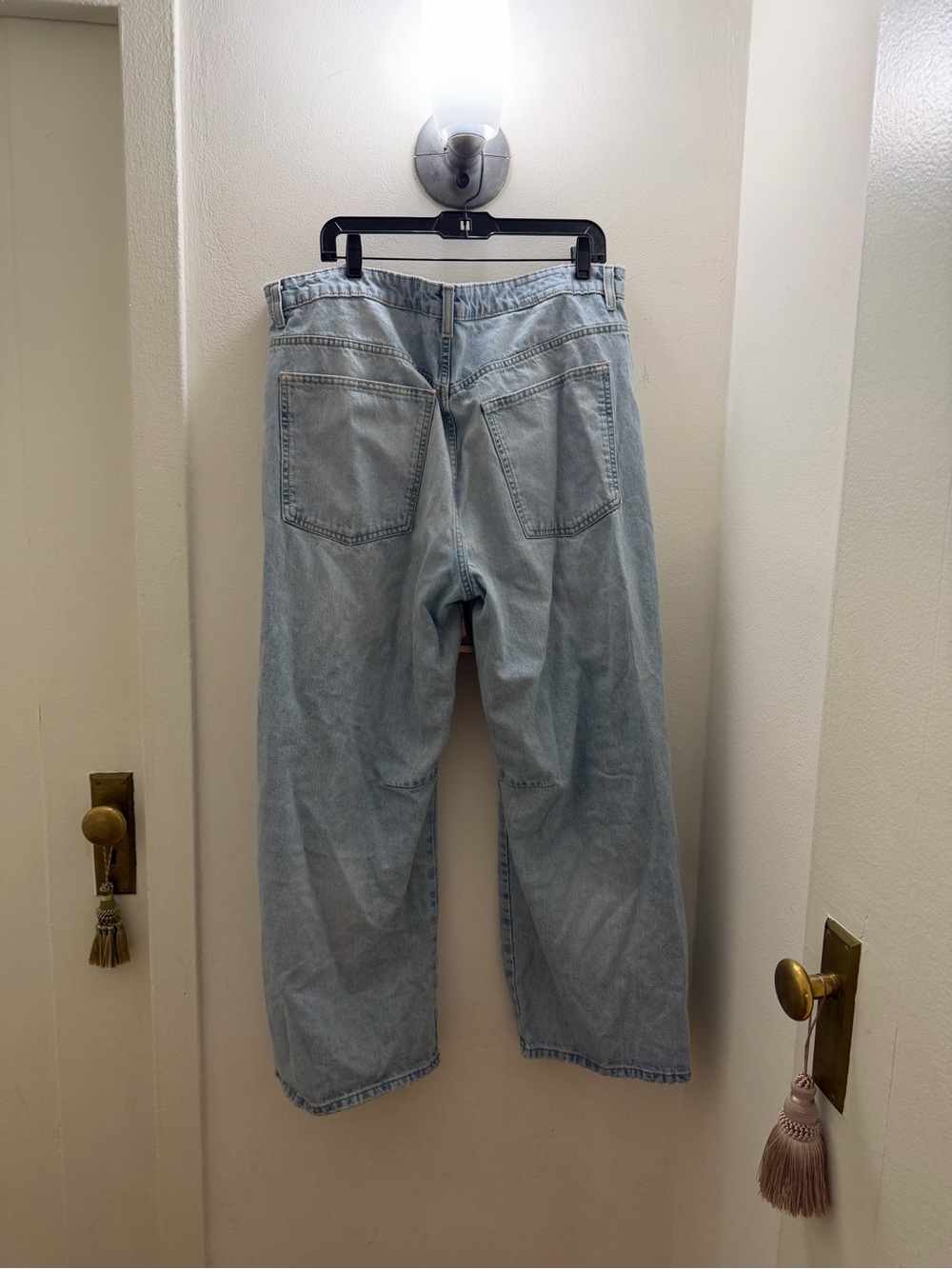 Zara Barrel Leg Jeans - Picture 2 of 6